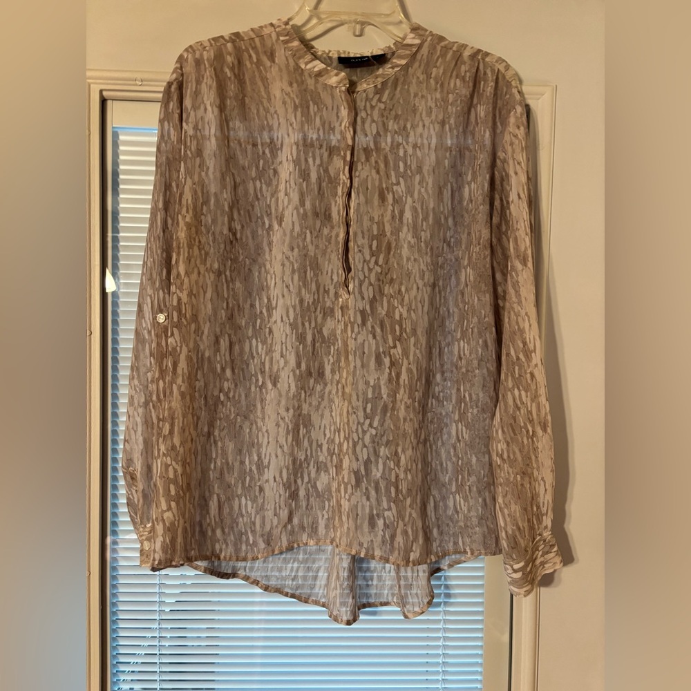 a.n.a Taupe Patterned Blouse